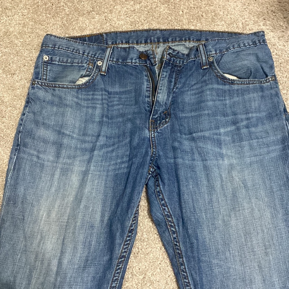 Men’s 527 Levi Jeans - Picture 5 of 9